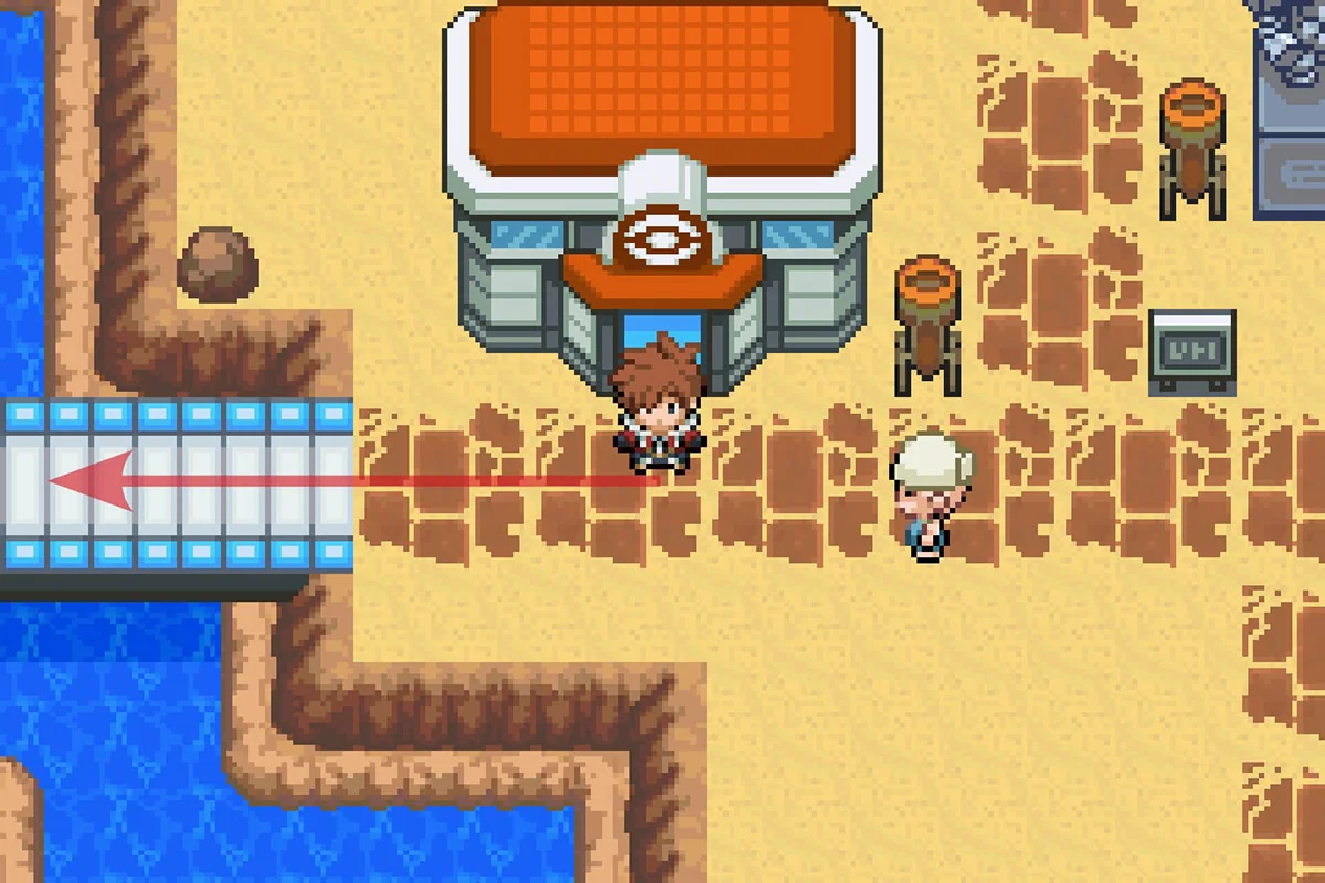 구룬 마을 포켓몬센터 밖에 서 있는 모습. / Pokémon Unbound